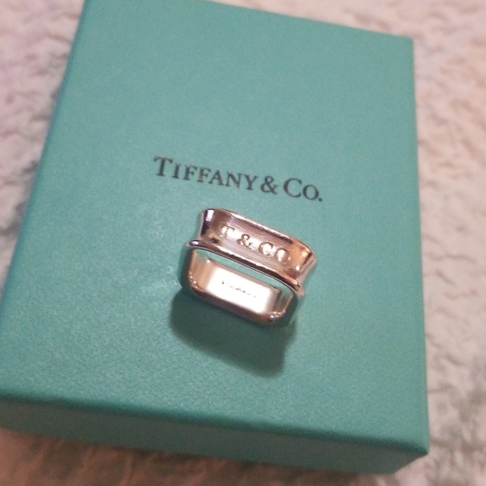 Tiffany ring